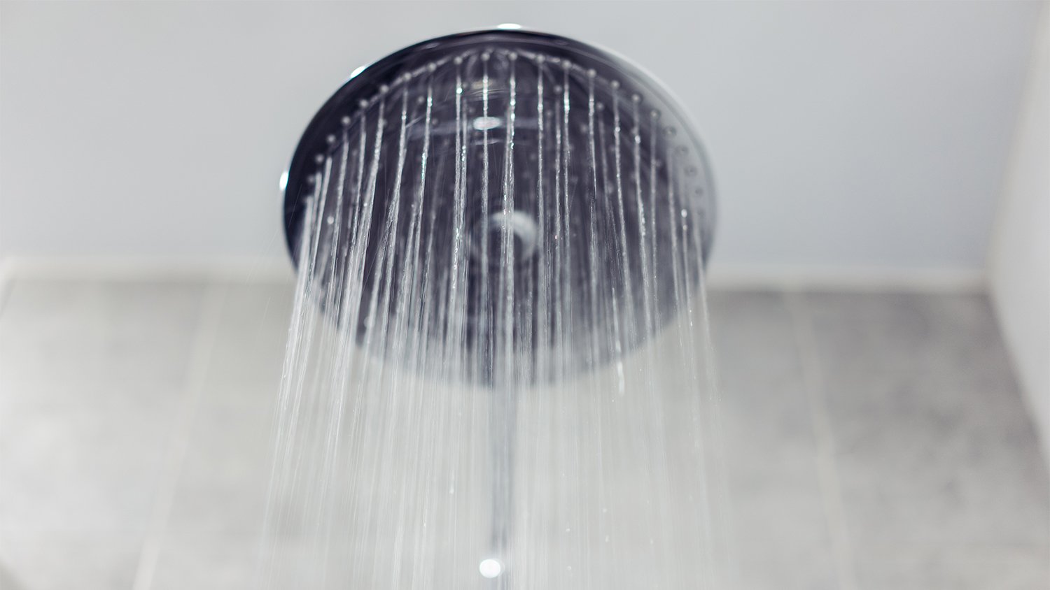 shower head running water